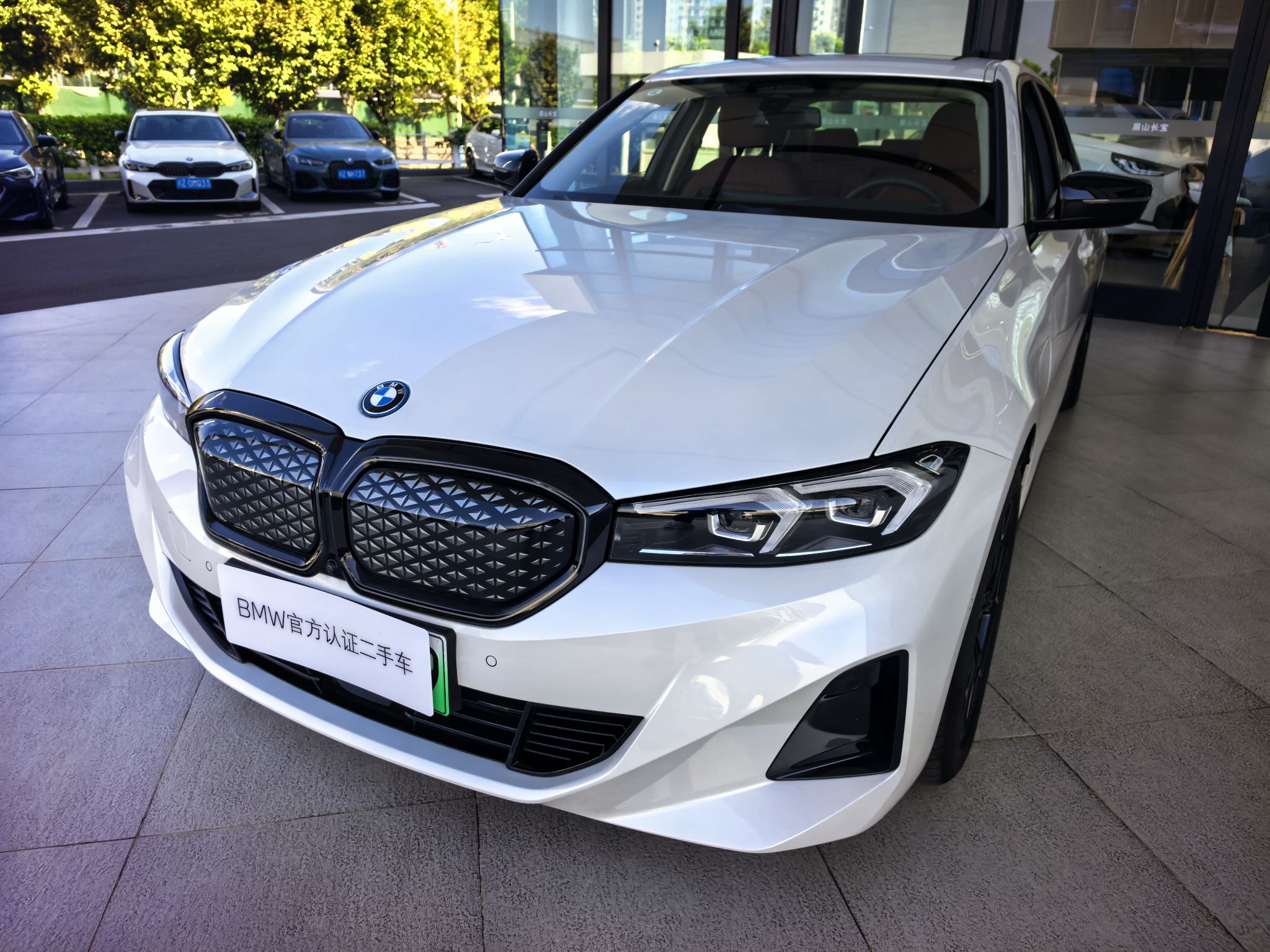 BMW i3 40L
