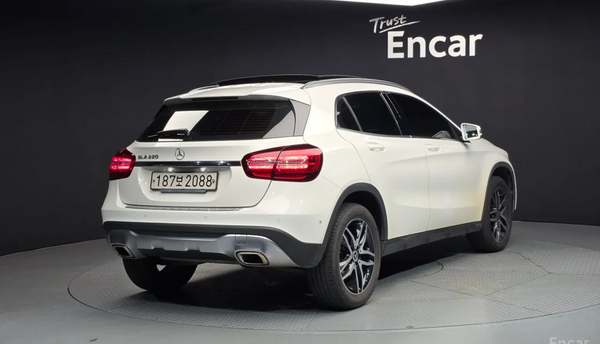 Mercedes GLA