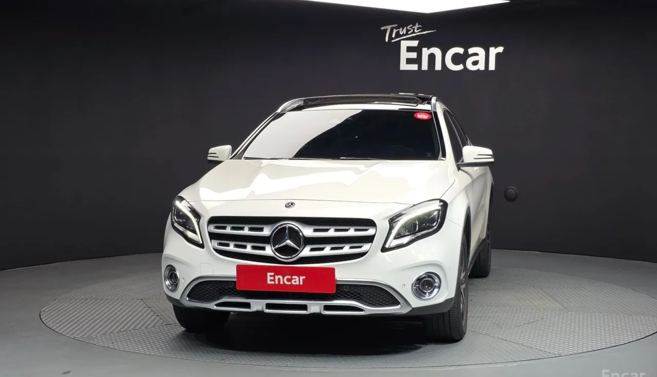 Mercedes GLA