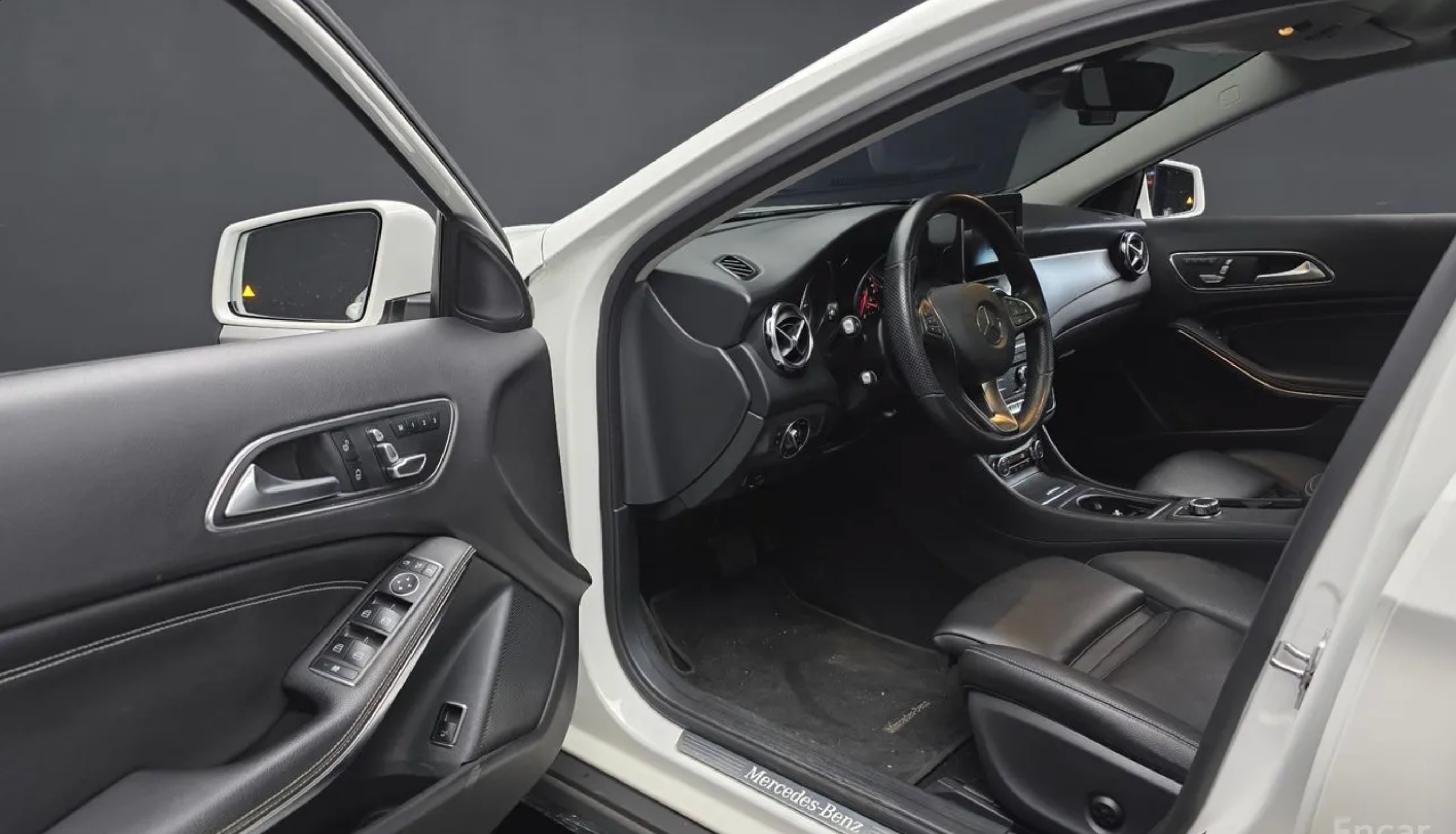 Mercedes GLA