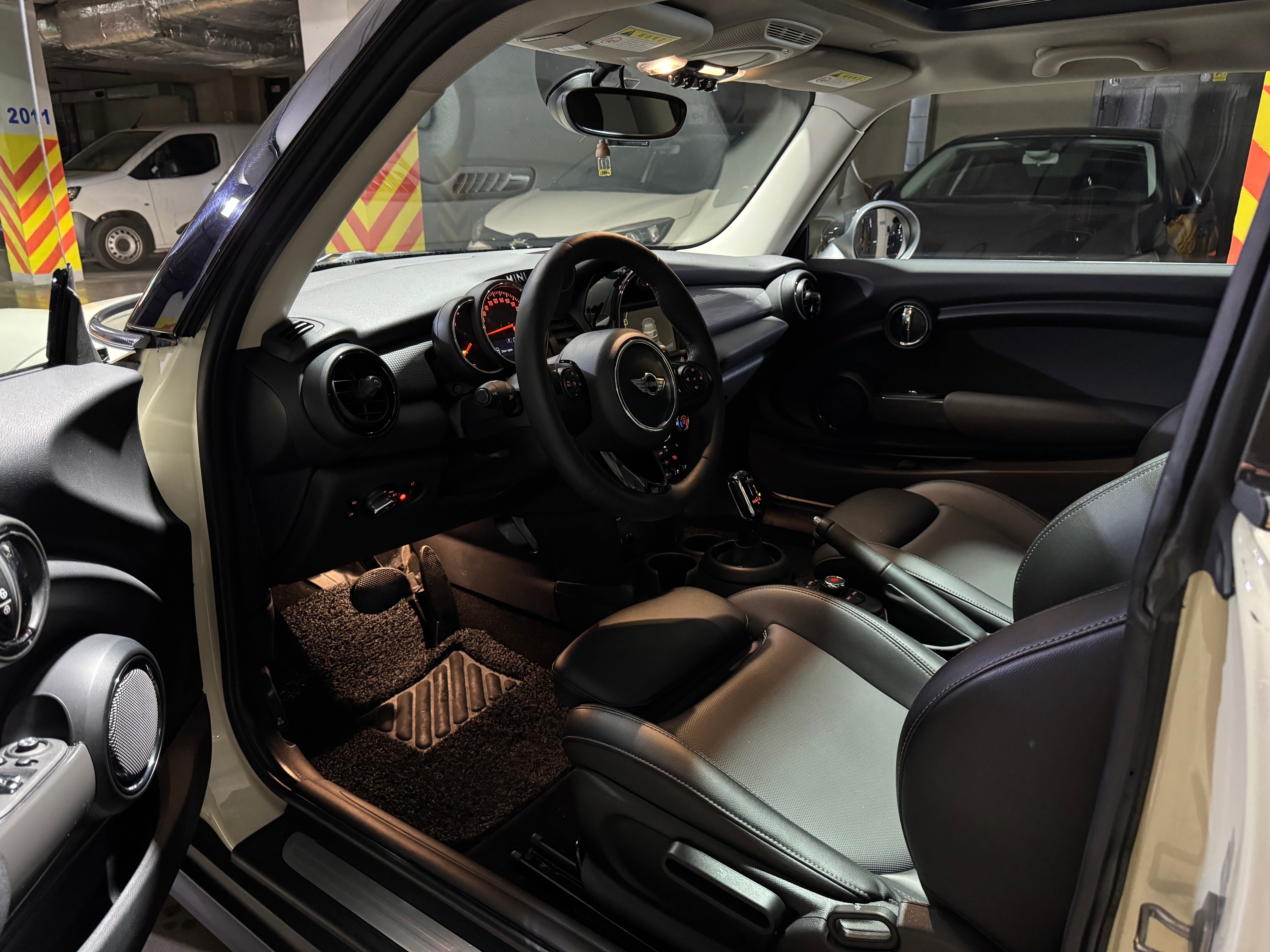 Mini Cooper d