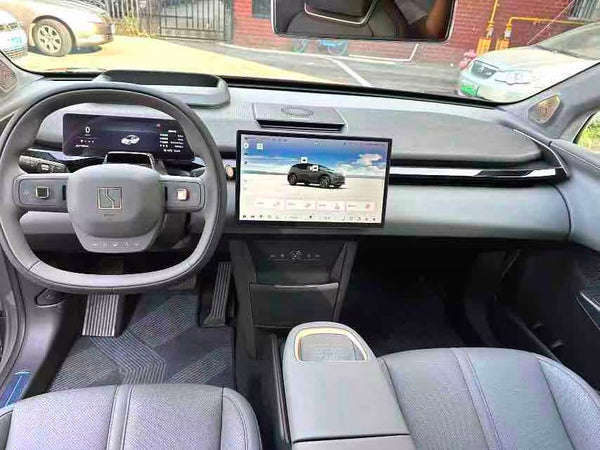 Zeekr X 5
