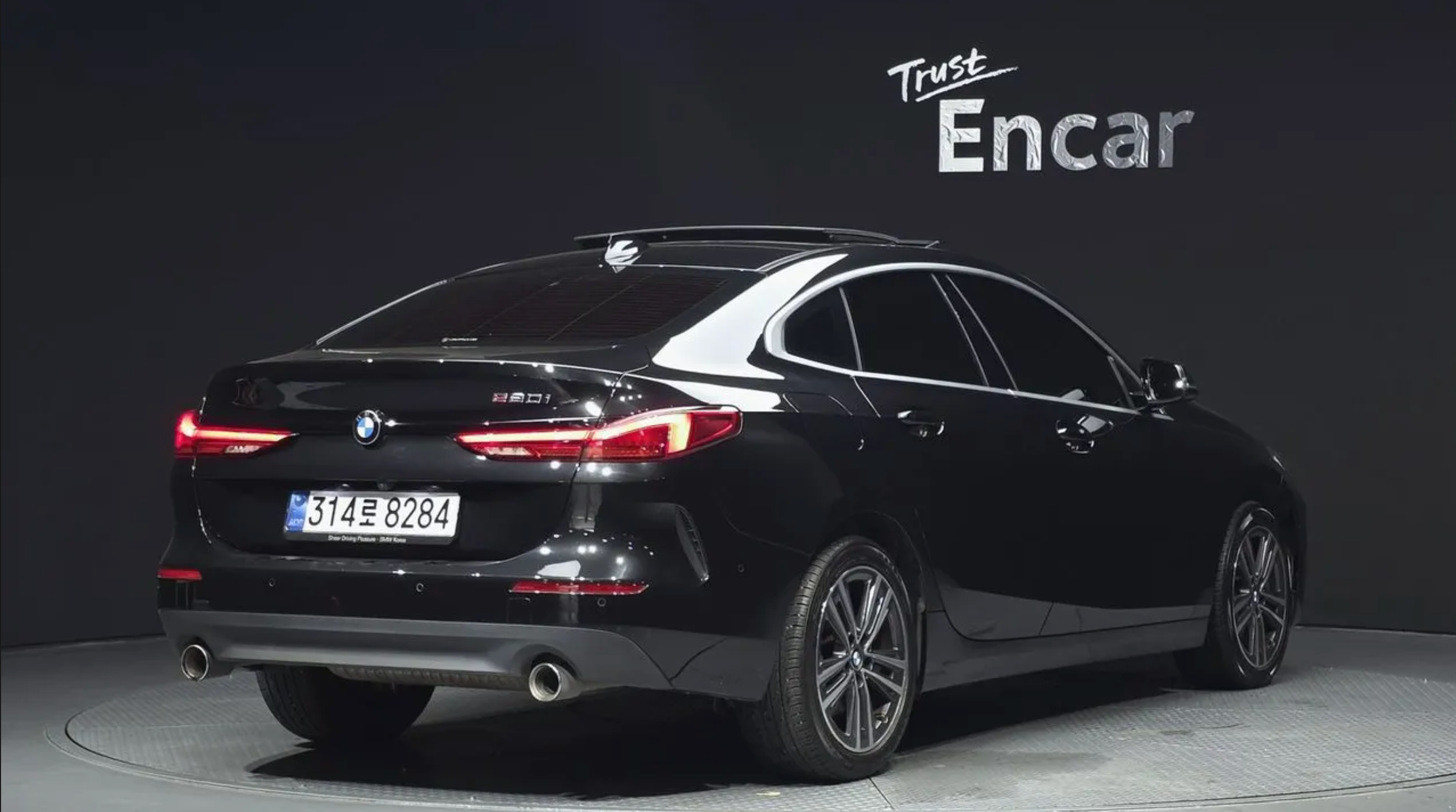 BMW 220i