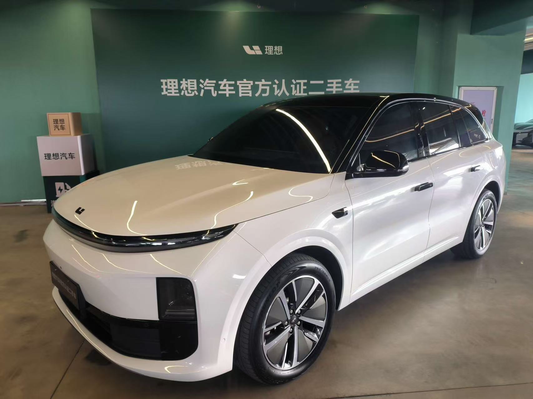 Lixiang L6