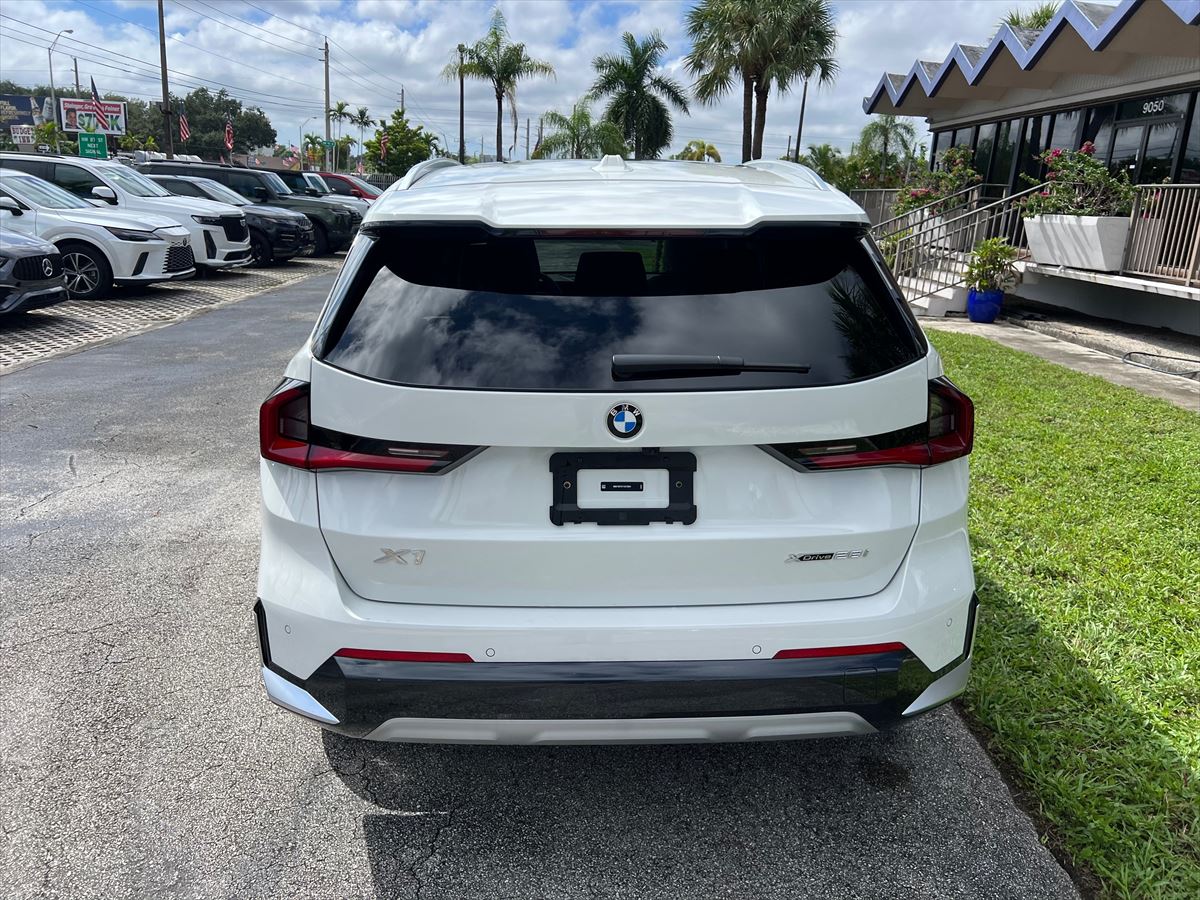 BMW X1
