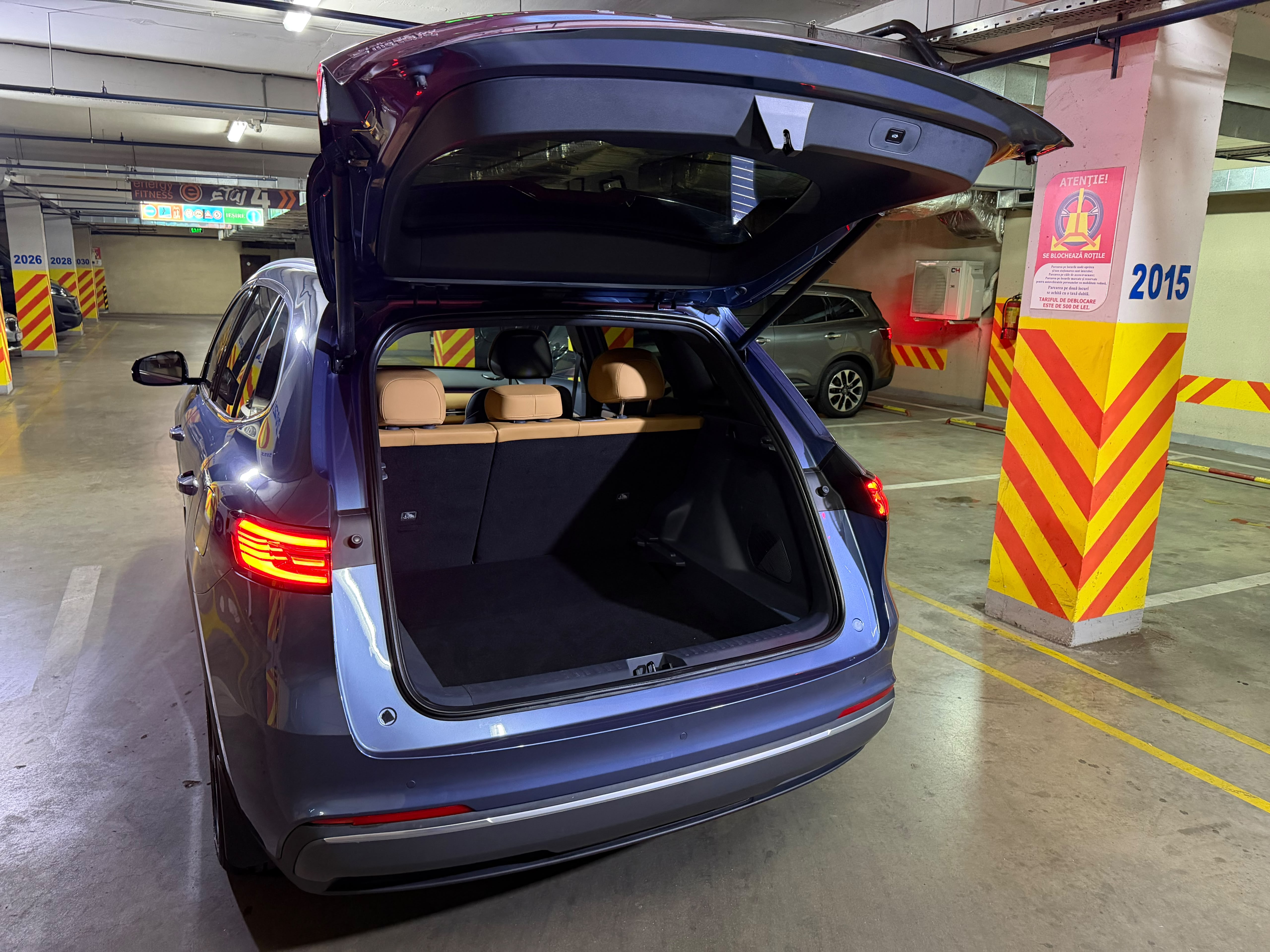 Geely Straship 7
