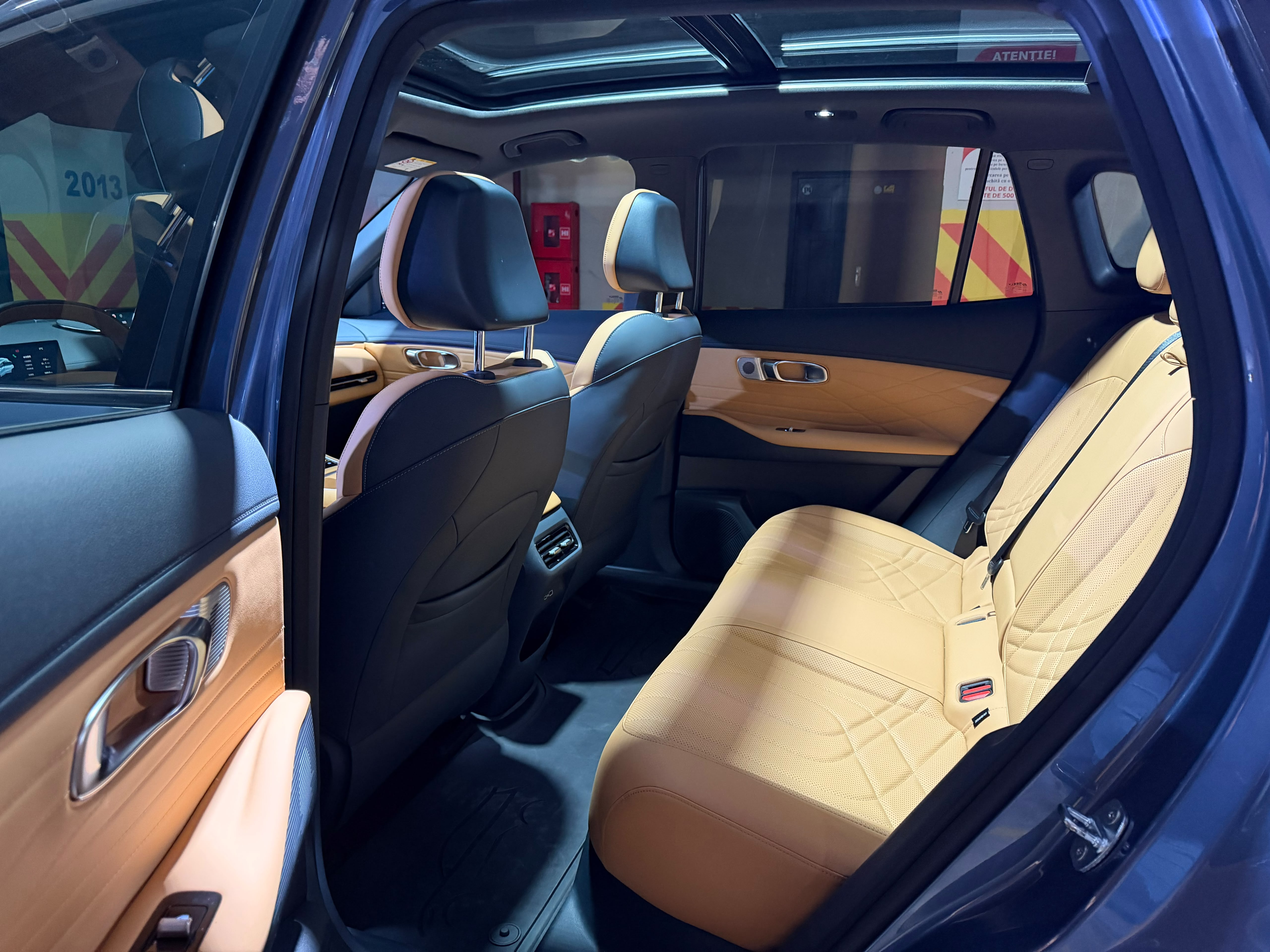 Geely Straship 7