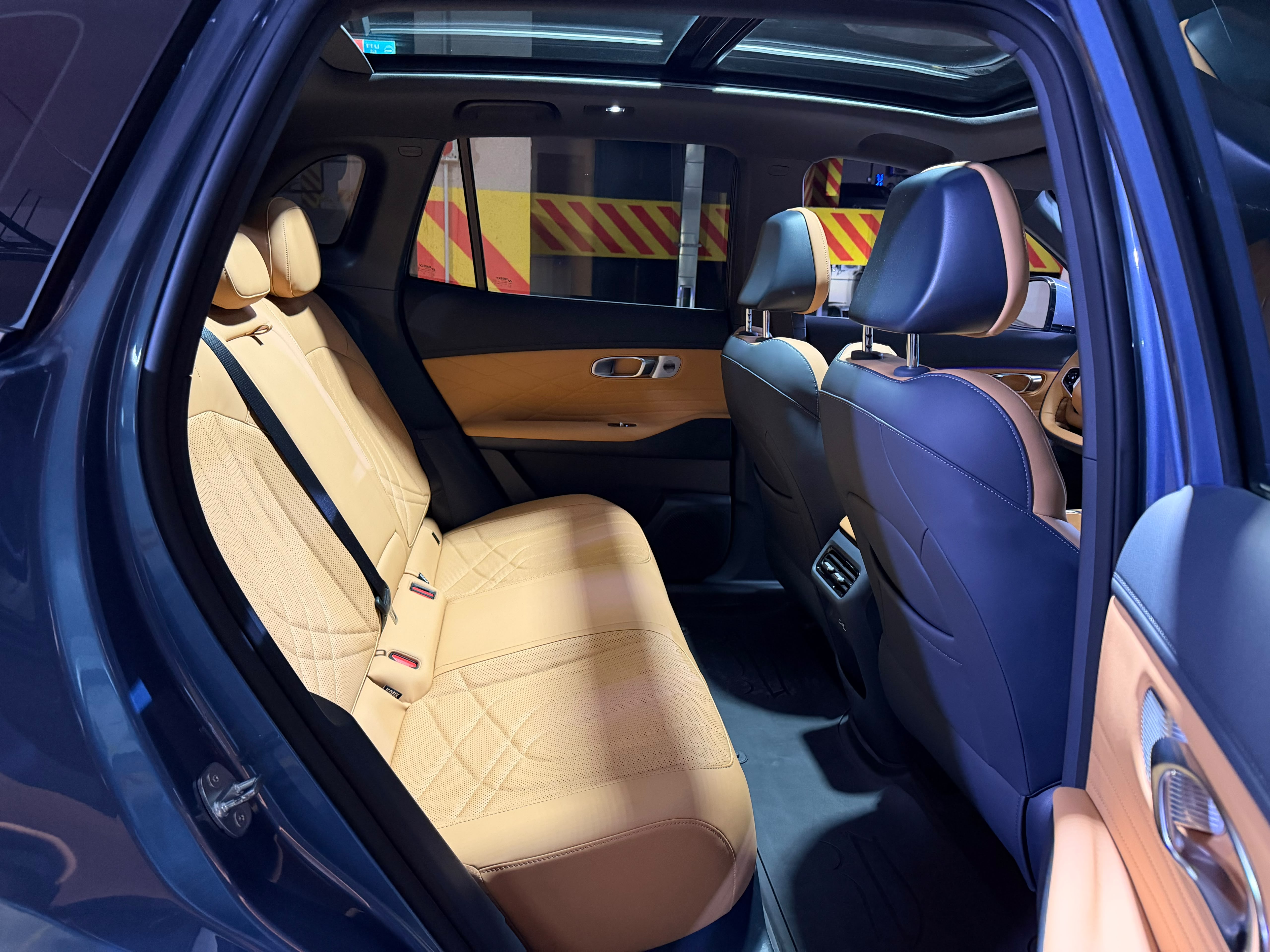 Geely Straship 7