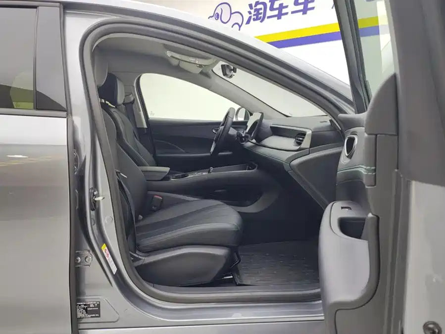 BYD SEAL 05