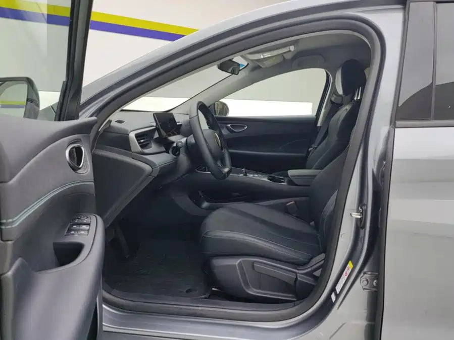 BYD SEAL 05