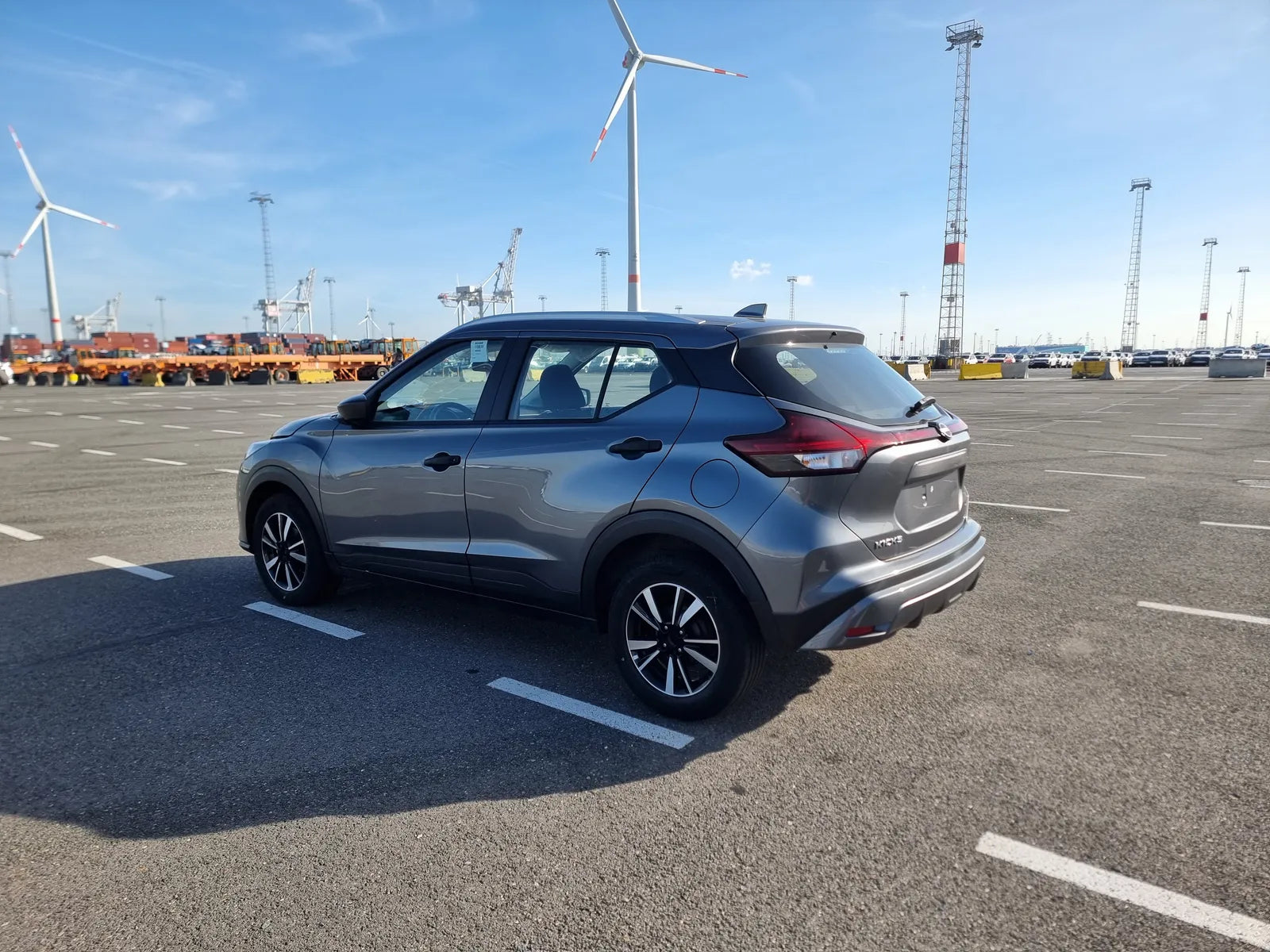 Nissan Kicks Visia