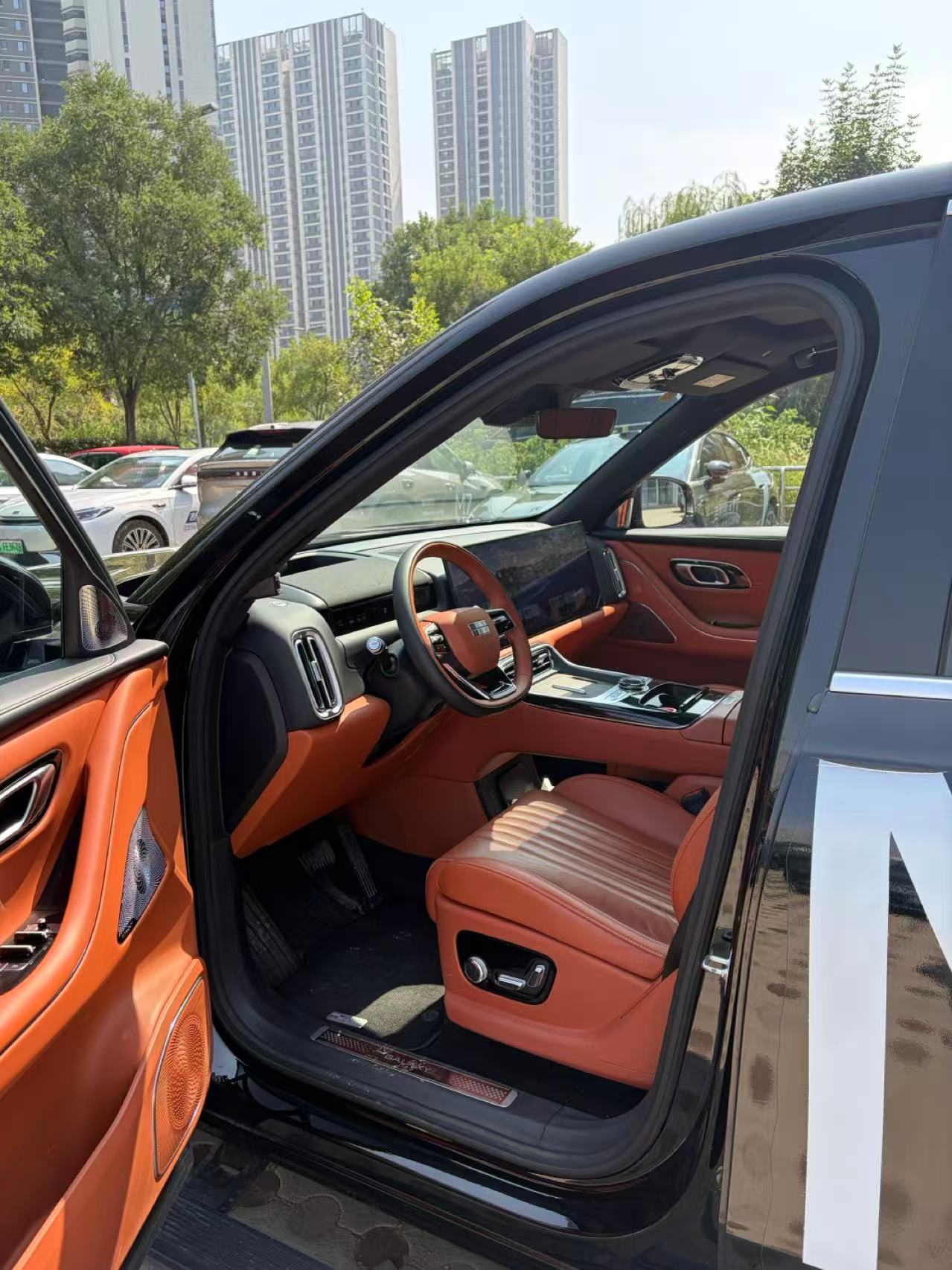Geely Galaxy M9