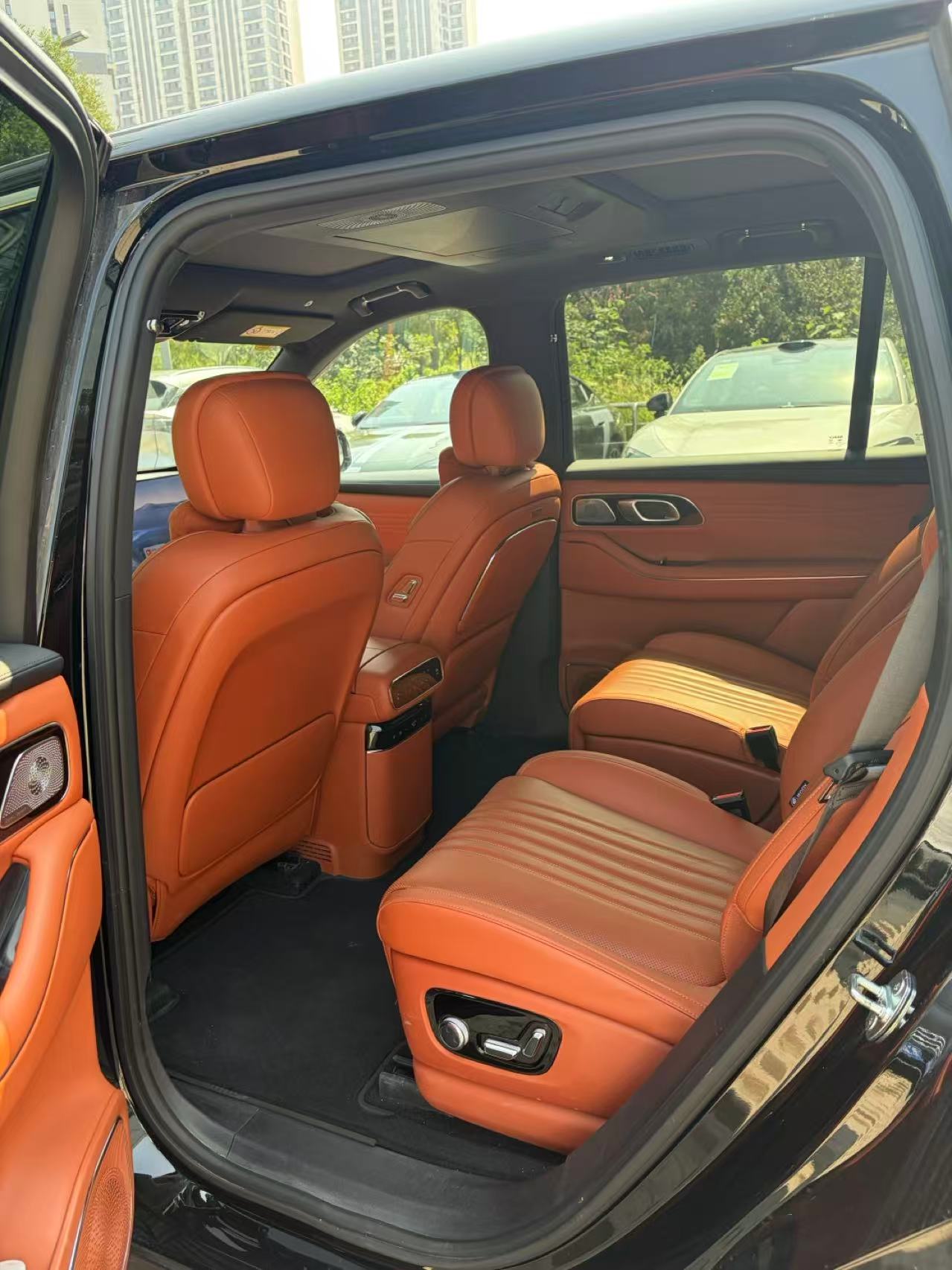 Geely Galaxy M9