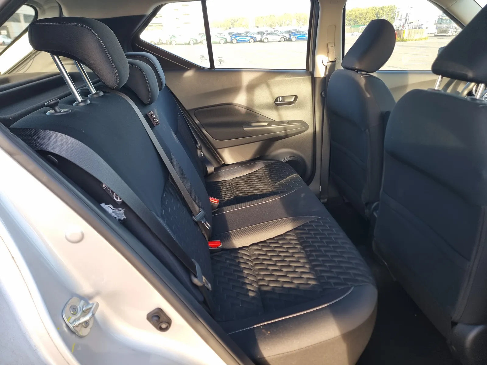 Nissan Kicks Visia