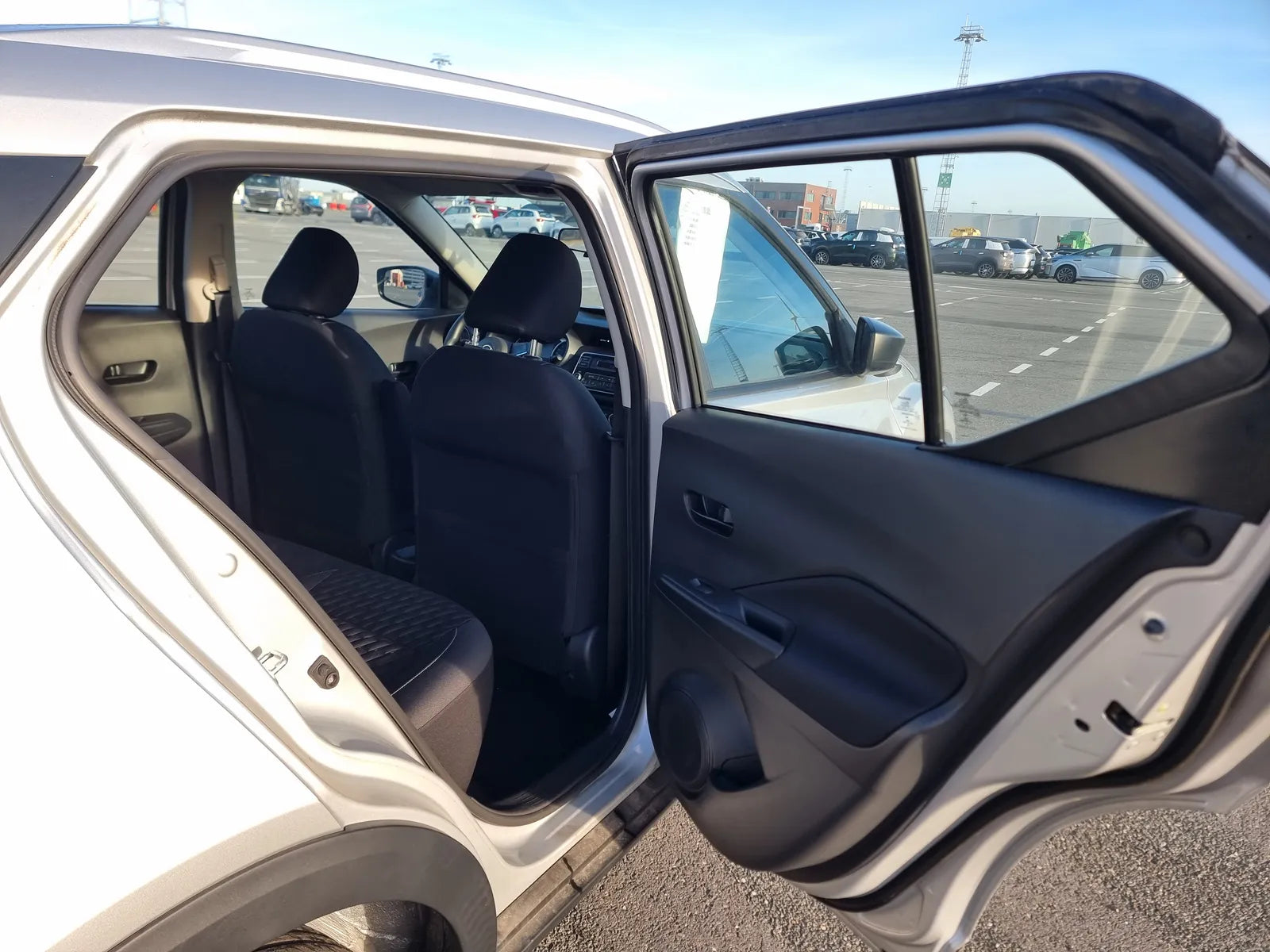 Nissan Kicks Visia