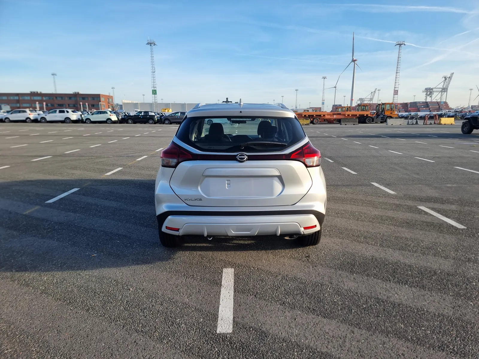 Nissan Kicks Visia
