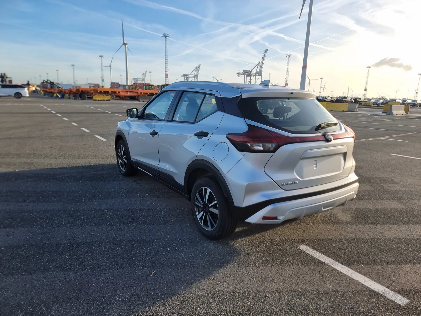 Nissan Kicks Visia