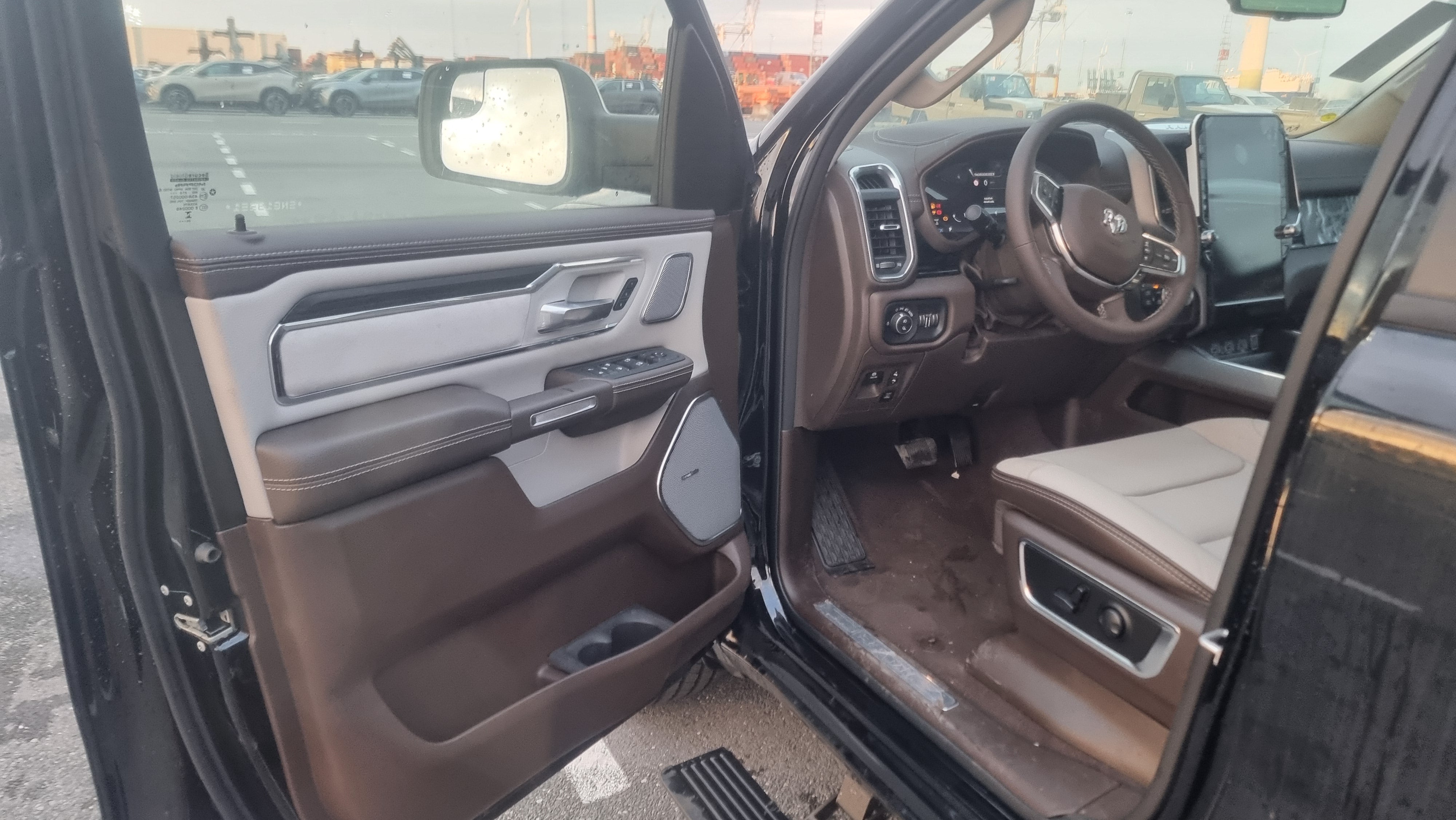Ram 1500 Crew Cab Laramie