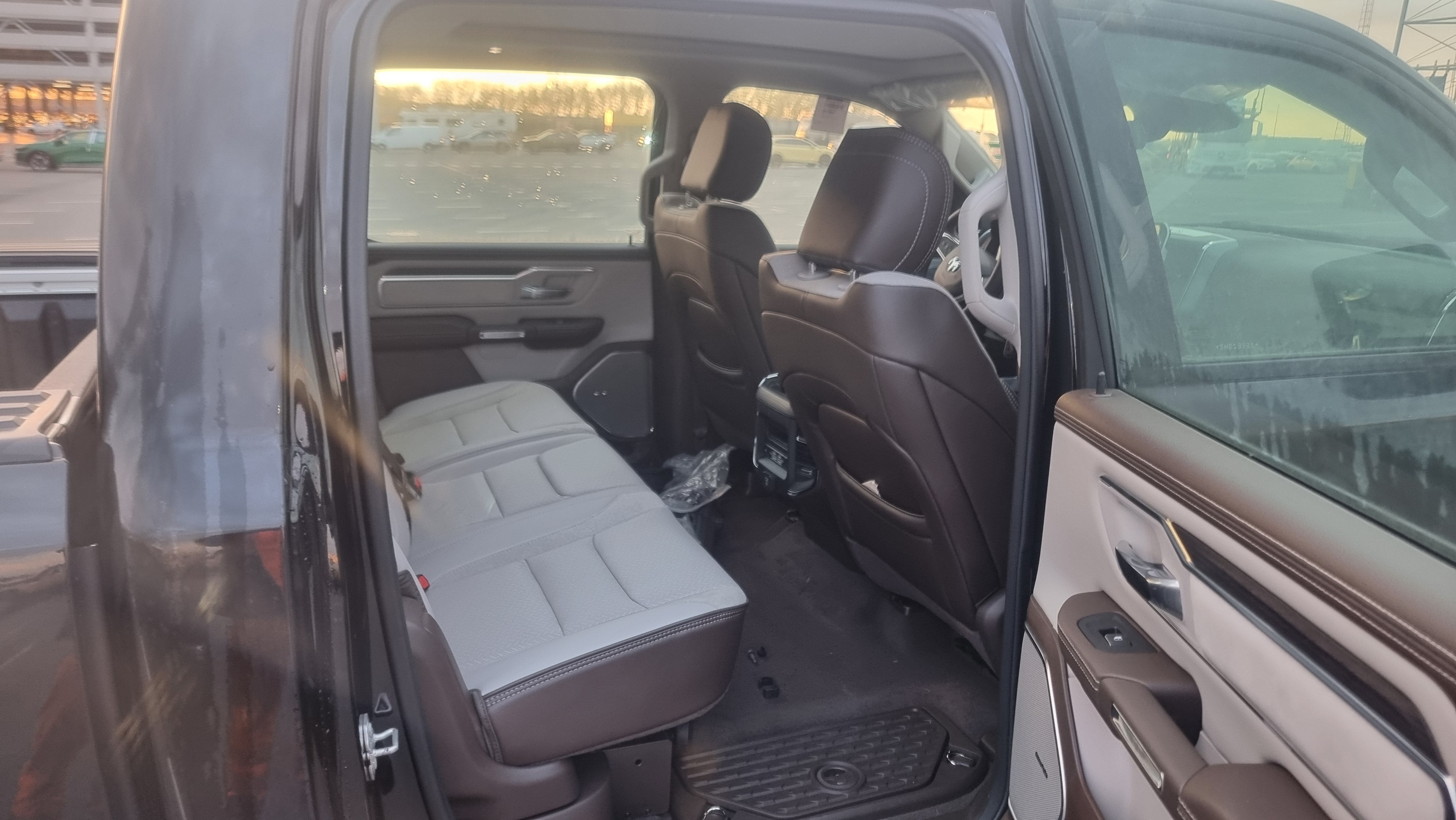 Ram 1500 Crew Cab Laramie