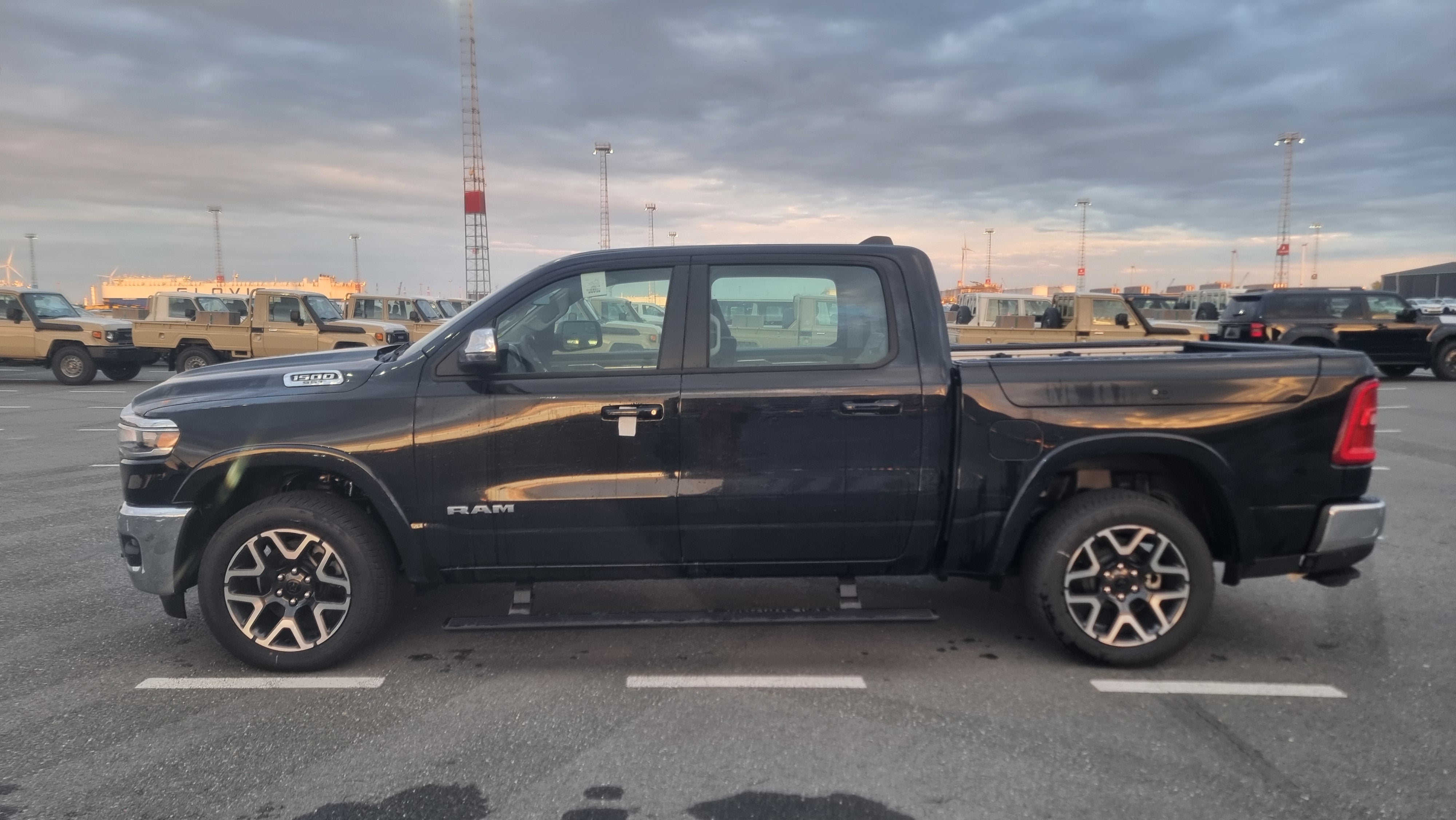 Ram 1500 Crew Cab Laramie