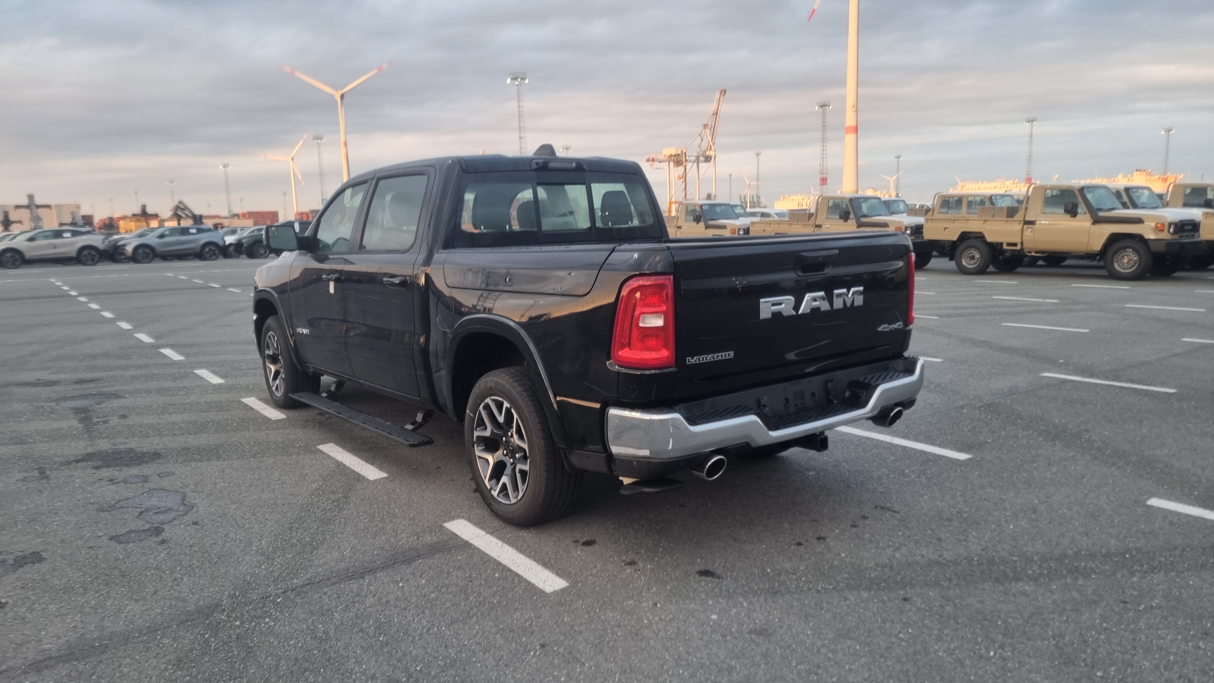 Ram 1500 Crew Cab Laramie
