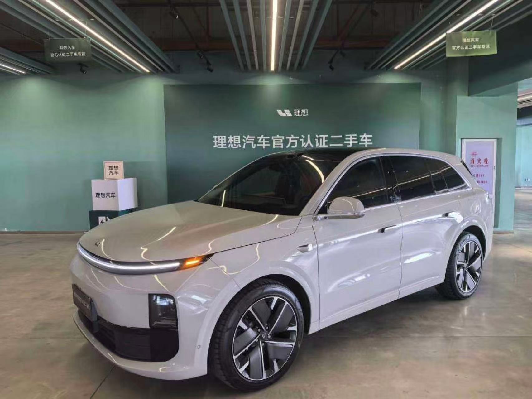 Lixiang L6