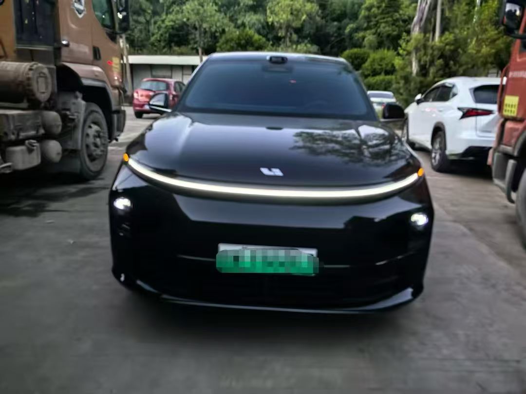 Lixiang L6