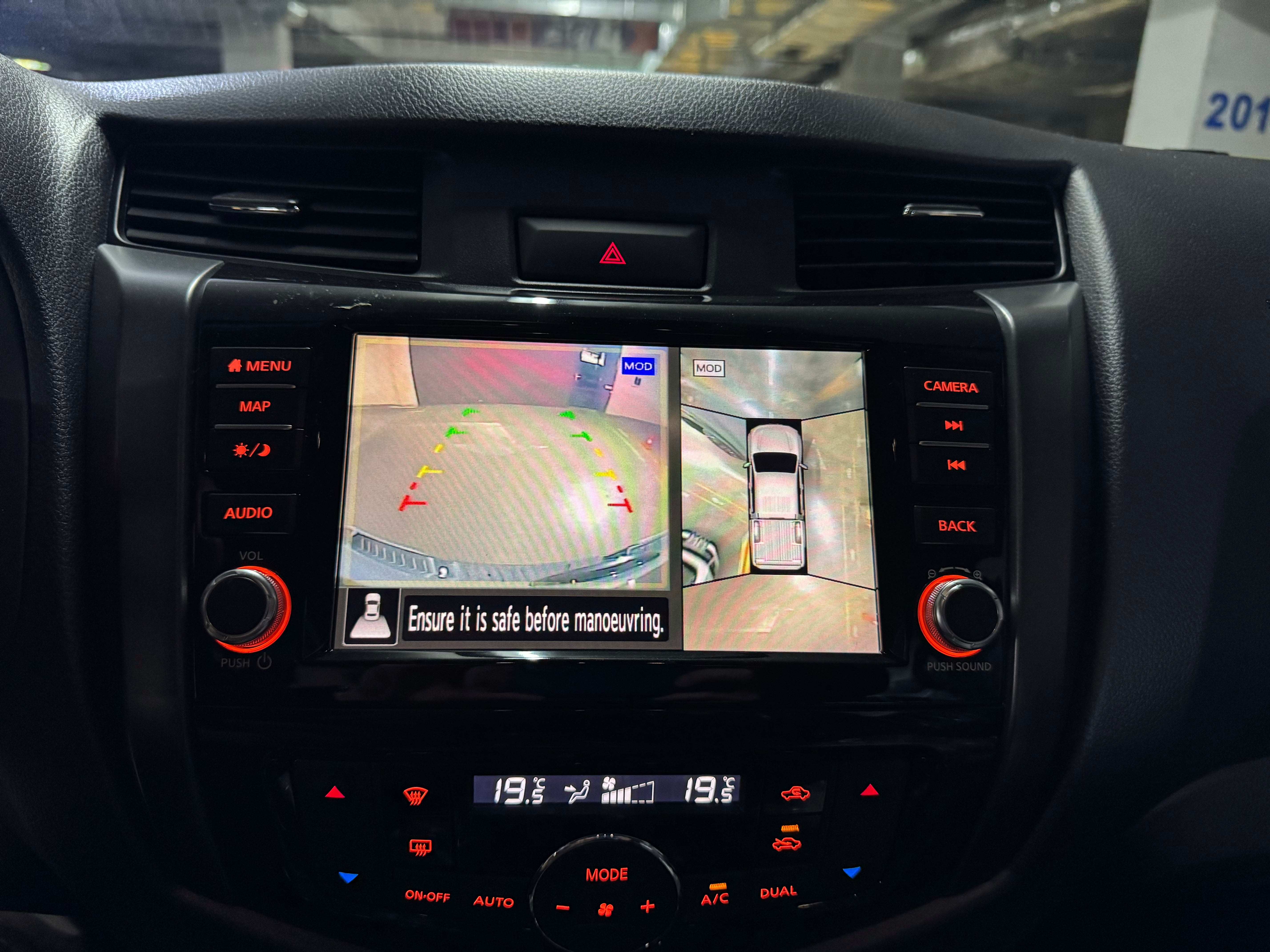 Nissan Navara