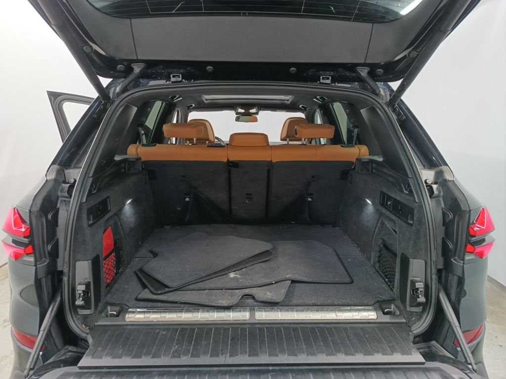 BMW X5 50e